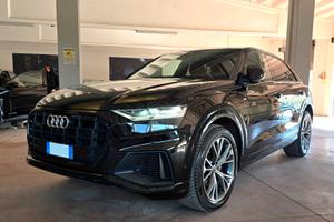 Audi Q8 50 TDI 286 CV quattro tiptronic Sport Blac