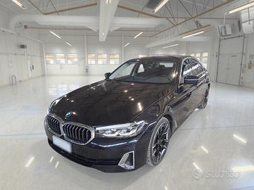 BMW 540 XDRIVE LUXURY AUTO MH48V 4 PORTE BERLINA