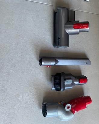 Set spazzole Dyson V8