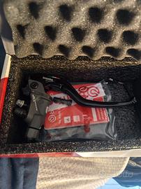 pompa Brembo 
