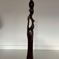 Statuina in legno arte africana