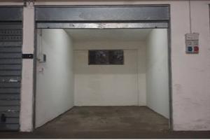 Box su Corso Amedeo Savoia (NA)