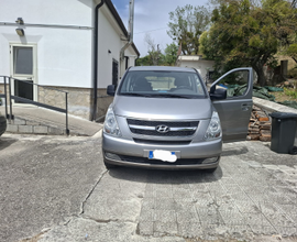 Hyundai 8 posti pedana disabili