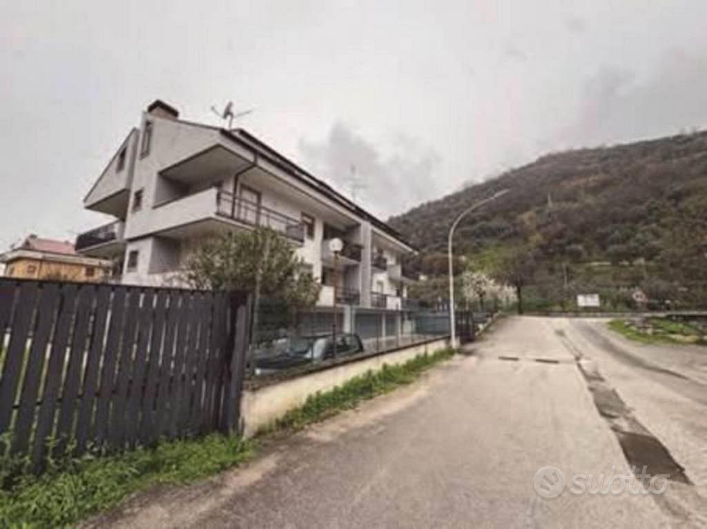Immobile in asta di 585 m² a Antrodoco - Vista 4