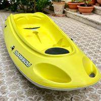 KAYAKS CANOA OUASSOU RIGIDA CON PAGAIA E CARRELLO