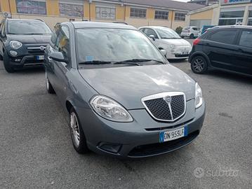 IN ARRIVO Lancia Ypsilon 1.2 Argento X Neopatentat