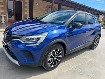 RENAULT Captur 2ª serie - 2022