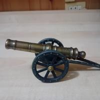 Modello cannone in metallo riproduzione del XVIII