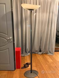 Lampada da soggiorno a terra