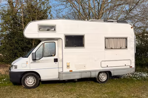 Camper Mobilvetta driver 57 6 posti