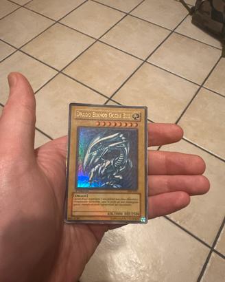Drago bianco occhi blu carta yu-gi-oh! Rara