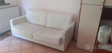 Divano letto matrimoniale