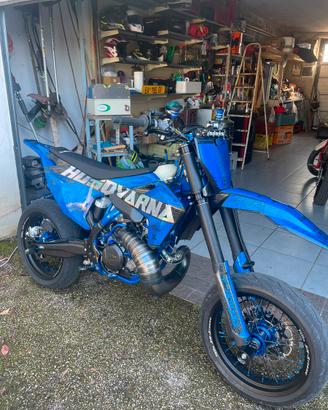 Husqvarna 300 motard
