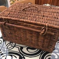 Cesto da pic nic vintage in midollino