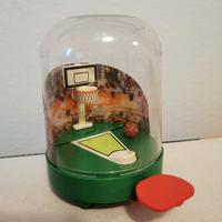 Sorpresa uovo di Pasqua Kinder Mini Basket Anni 90