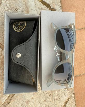 Ray-ban wayfarer change