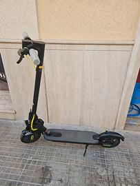 Monopattino 