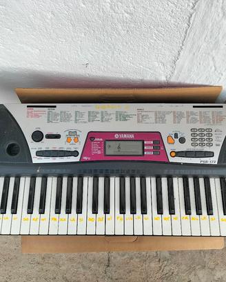 pianola Yamaha 