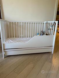 Lettino neonato/bambino in legno bianco