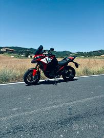 Multistrada Pikes peak v4