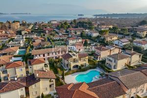 Villa a Schiera a Manerba del Garda 5 locali