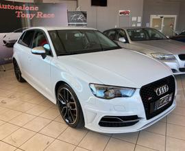 Audi S3 SPB 2.0 S-TRONIC TFSI quattro 300cv
