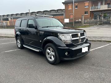 Dogde Nitro 2.8 CRD 4x4 gancio di traino