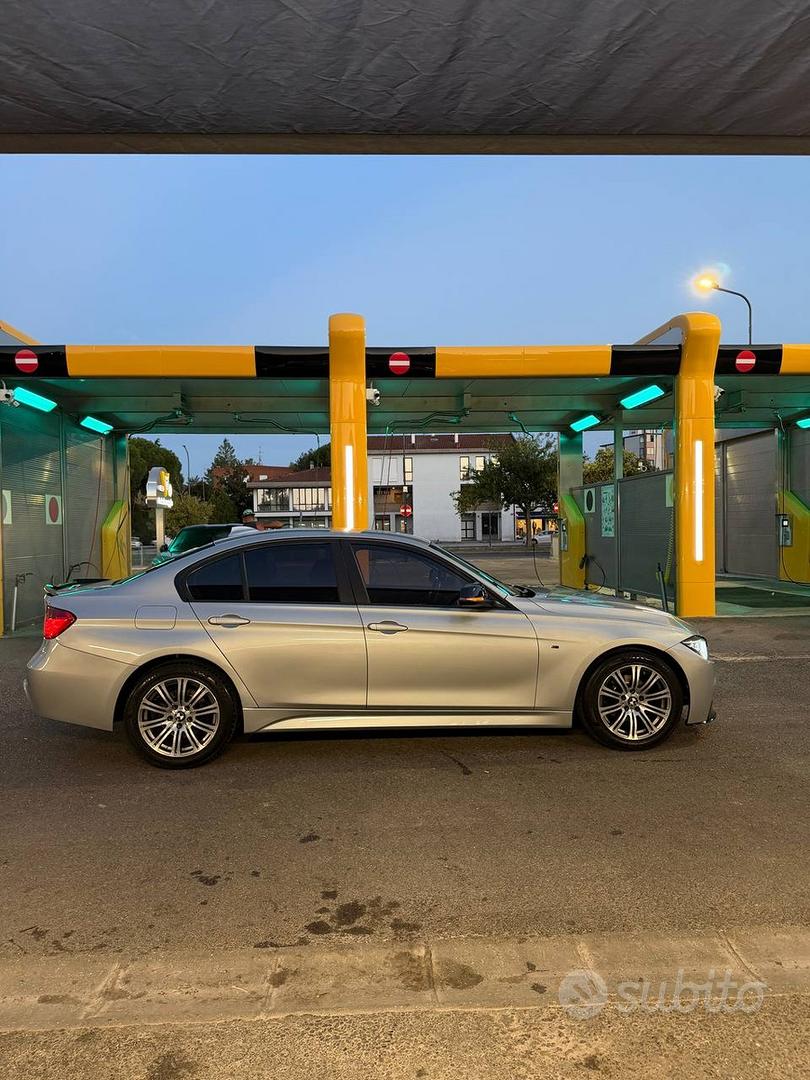 BMW 3 Series 2012 photo 3