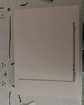 MacBook air 13’’ M4 2025