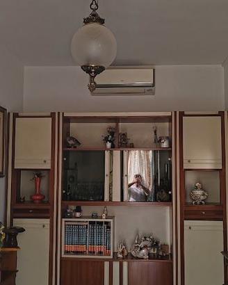 libreria,camera da letto,armadio,mobili