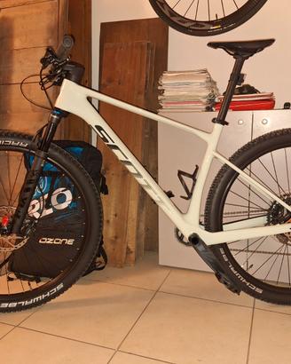 MTB SCOTT 920 tg. L Bicicletta