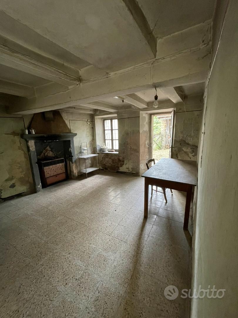 Piccola corte. Casa di paese sulla valle dei gessi - Vista 2