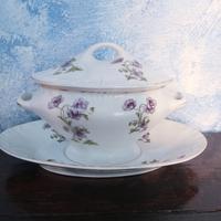 antica salsiera del 1925 con numero di serie