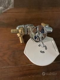 Rubinetto benzina due vie per imbarcazioni