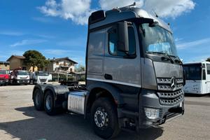 MERCEDES-BENZ 3348 AROCS TRATTORE MEZZO D'OPERA