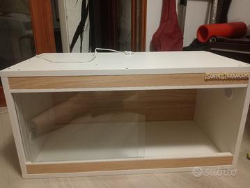 Terrario in legno per rettili