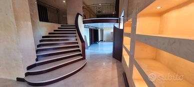 5 vetrine su piazza verdi