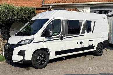 Carado CV600 - Il van 3 posti letto sotto i 6m!