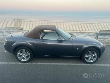 Mazda mx-5 3 serie