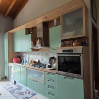 Cucina moderna color verde salvia