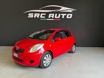 Toyota Yaris 1.0 5 porte Sol