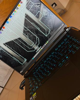 Asus Rog strix scar 16 rtx5090 laptop