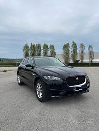 Jaguar F-pace 2.0 awd 180cv