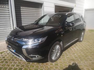 Mitsubishi Outlander diamond PHEW plugin 4WD