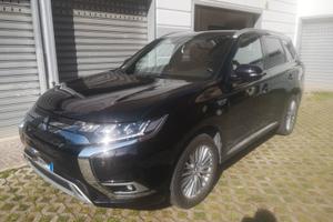 Mitsubishi Outlander diamond PHEW plugin 4WD