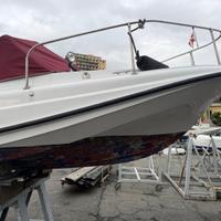 Boston Whaler 21 Outrage Caddy 1972