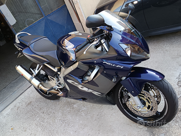 Honda CBR 600 F del 2002