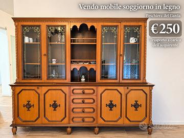Mobile in legno