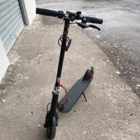 monopattino elettrico