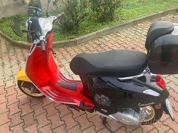 Piaggio Vespa 150 Primavera - 2023
